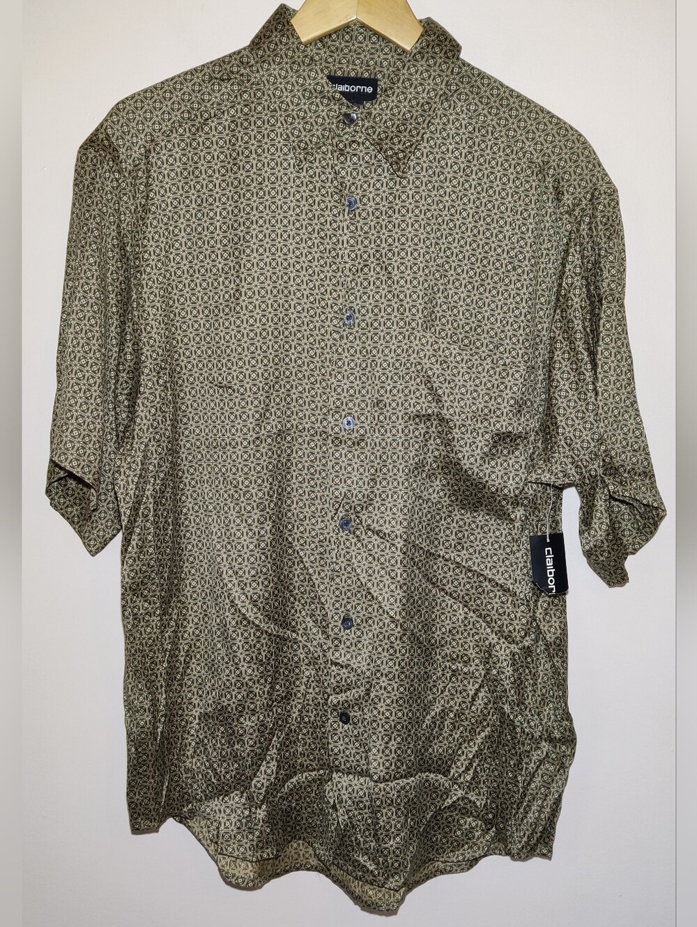 Claiborne Men Silk Blend Short Sleeve Shirt L Gold Black Geometric Button Up NWT